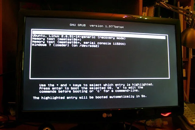 Resiko dual boot windows Linux